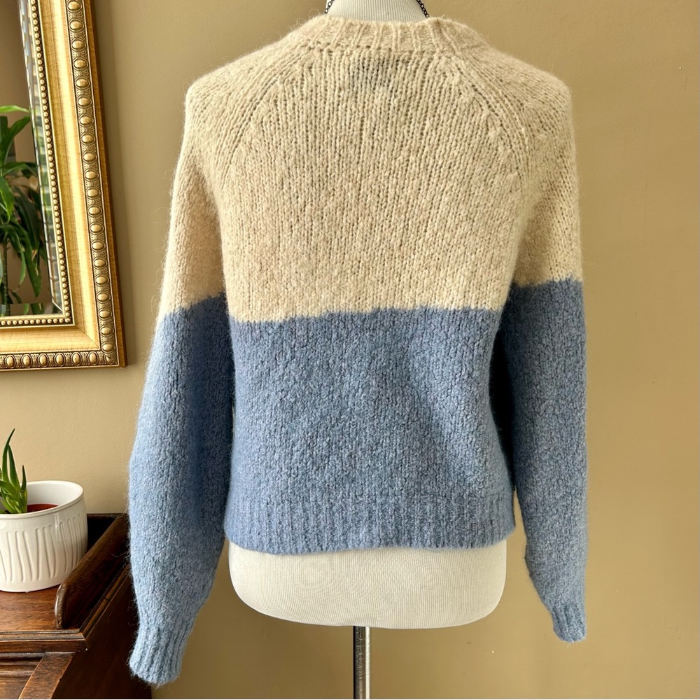 Paloma Wool Yin Yang Chunky Knit Sweater Blue White Intarsia Cozy